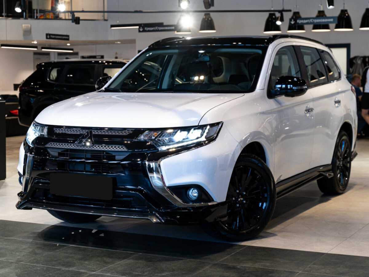 Mitsubishi Outlander, 2022 - 27 км. | Фото №2