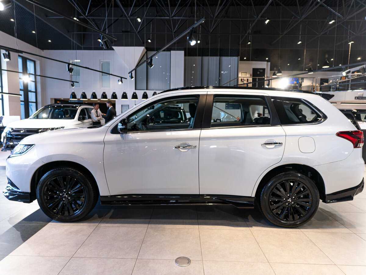 Mitsubishi Outlander, 2022 Фото №9