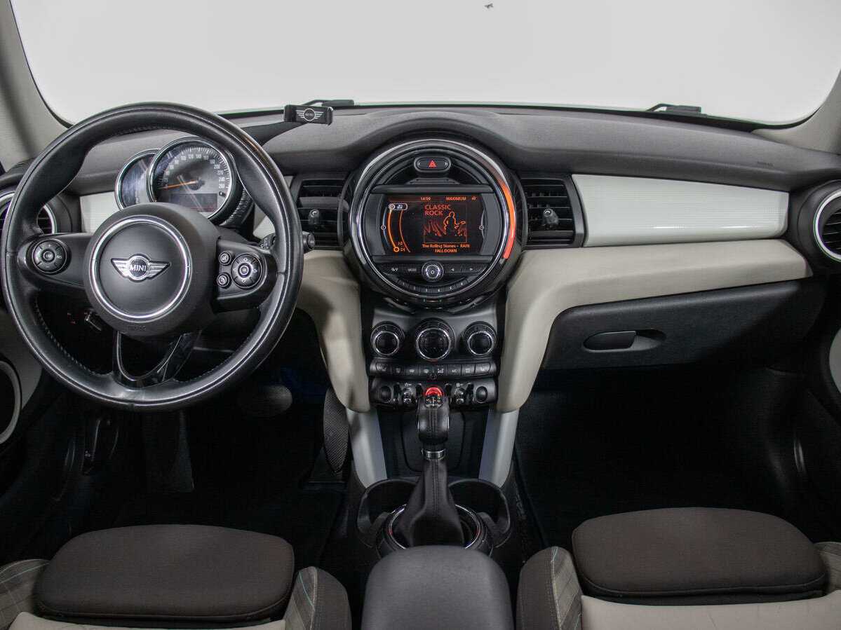 Mini Hatch Cooper S, 2014 Фото №13