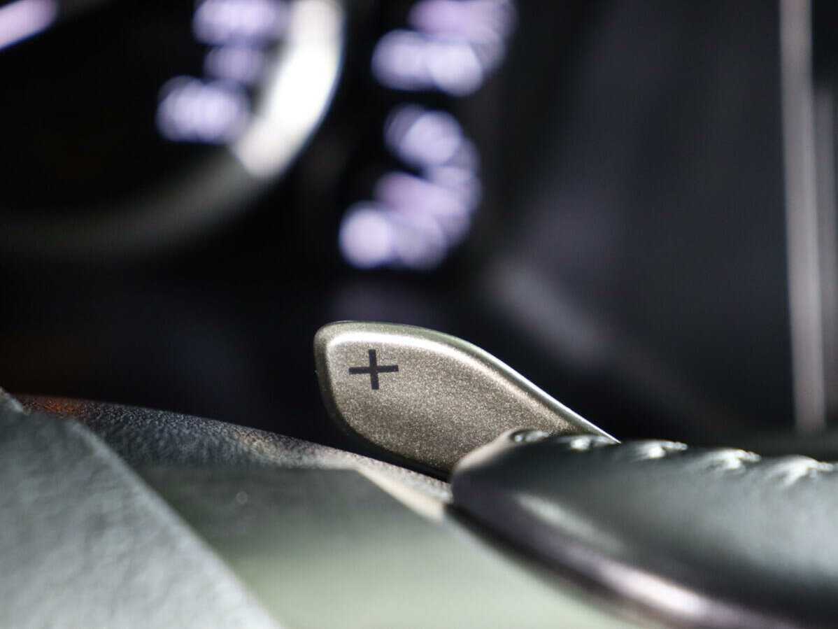 Lexus LX 570, 2015 Фото №20