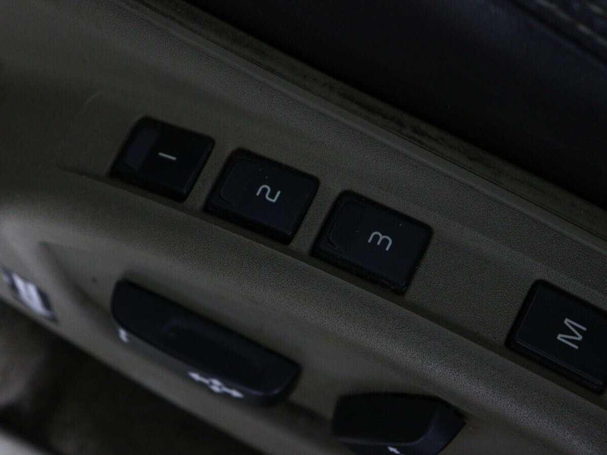 Volvo XC60, 2010 Фото №13