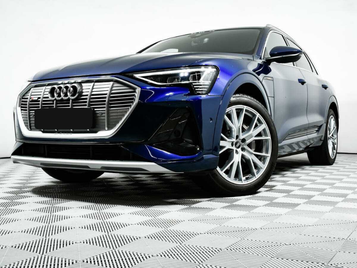 Audi e-tron 50, 2022 Фото №10