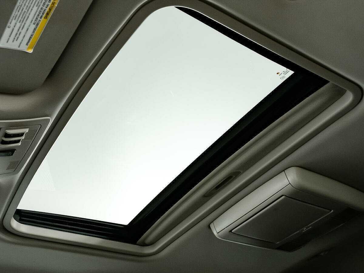 Chevrolet Tahoe 6AT, 2012 Фото №12