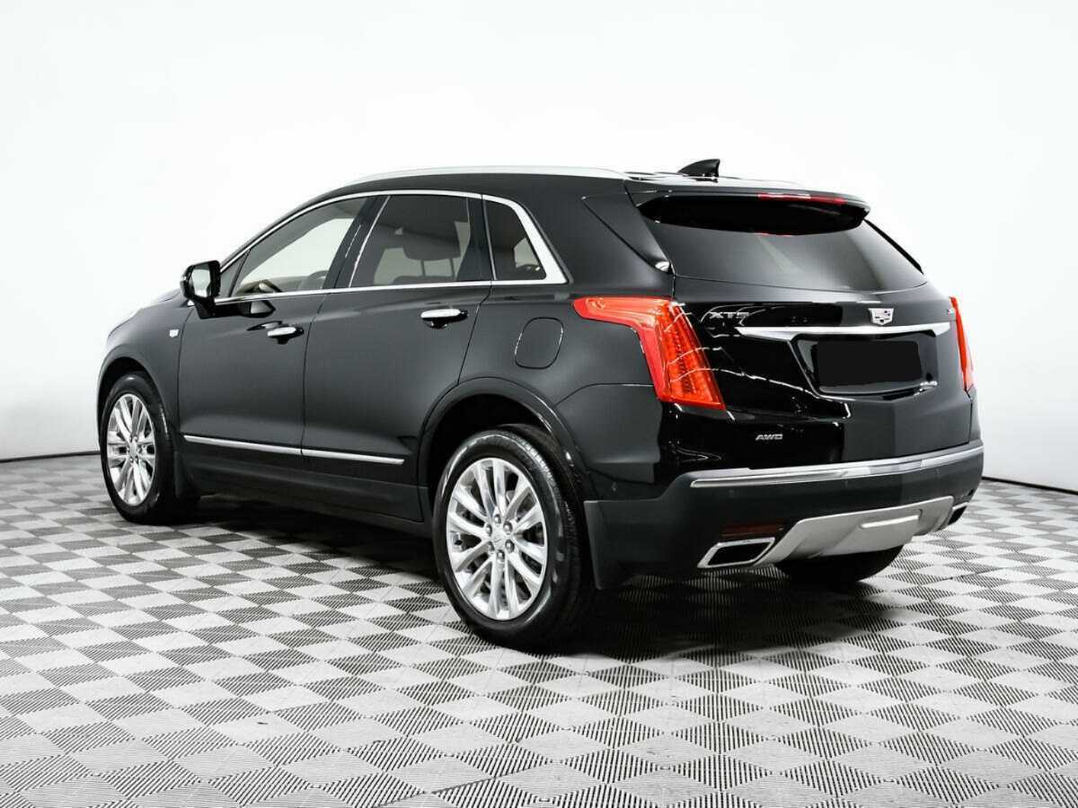 Cadillac XT5, 2017 - 61 813 км. | Фото №7