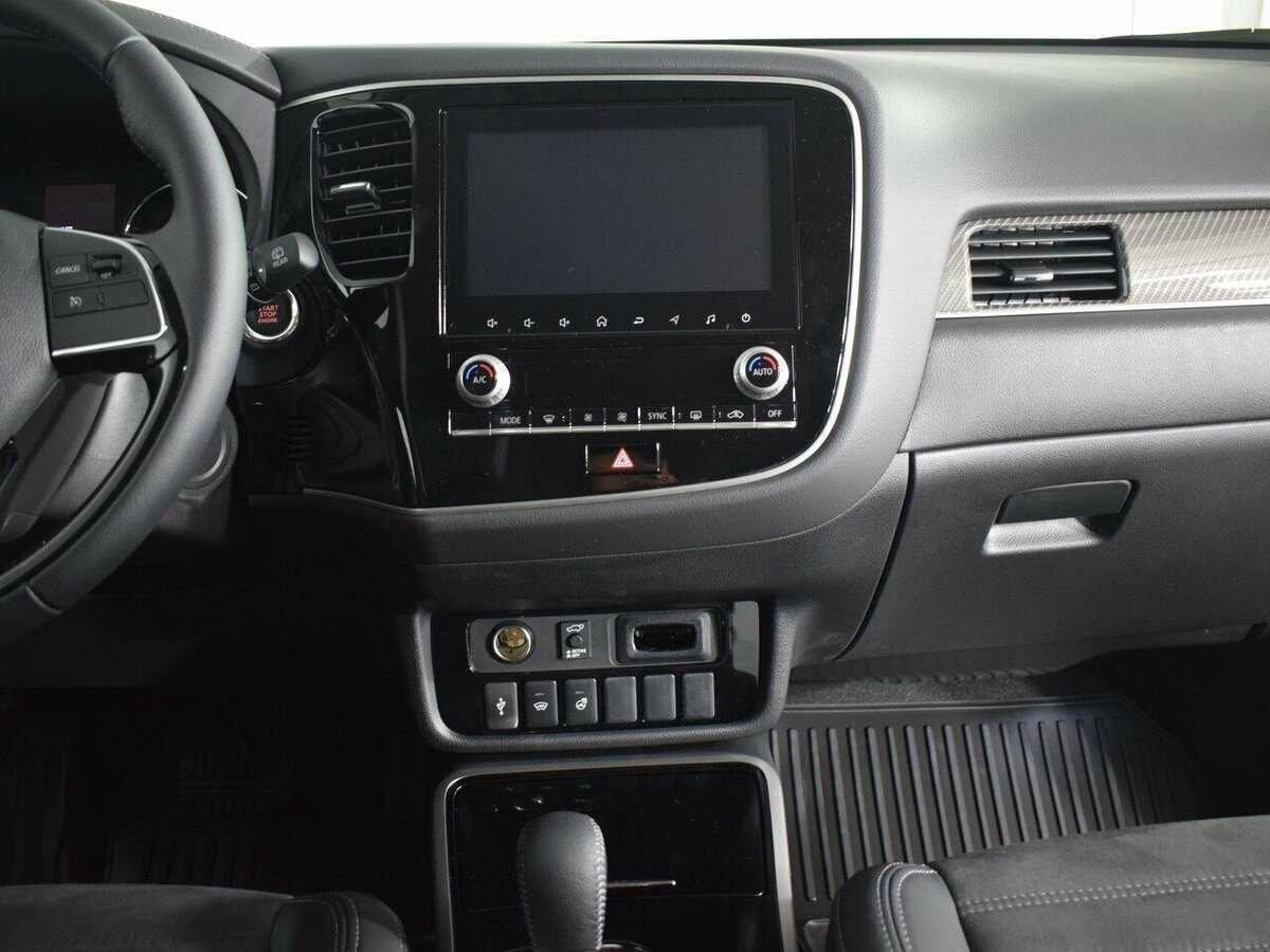 Mitsubishi Outlander, 2022 - 76 км. | Фото №7