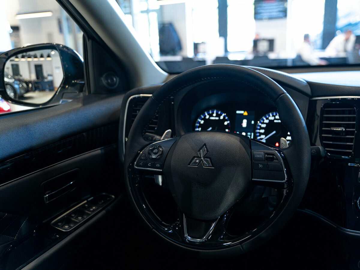 Mitsubishi Outlander, 2022 Фото №22