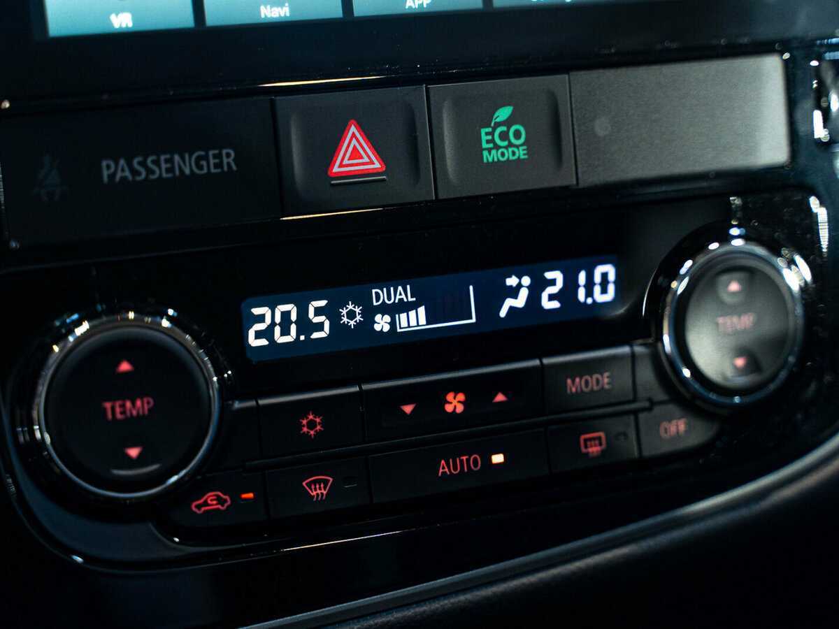 Mitsubishi Outlander, 2022 Фото №24