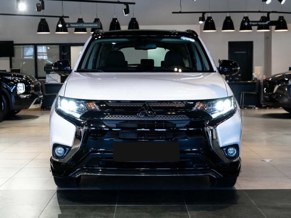 Mitsubishi Outlander, 2022 - 73 км. | Фото №3