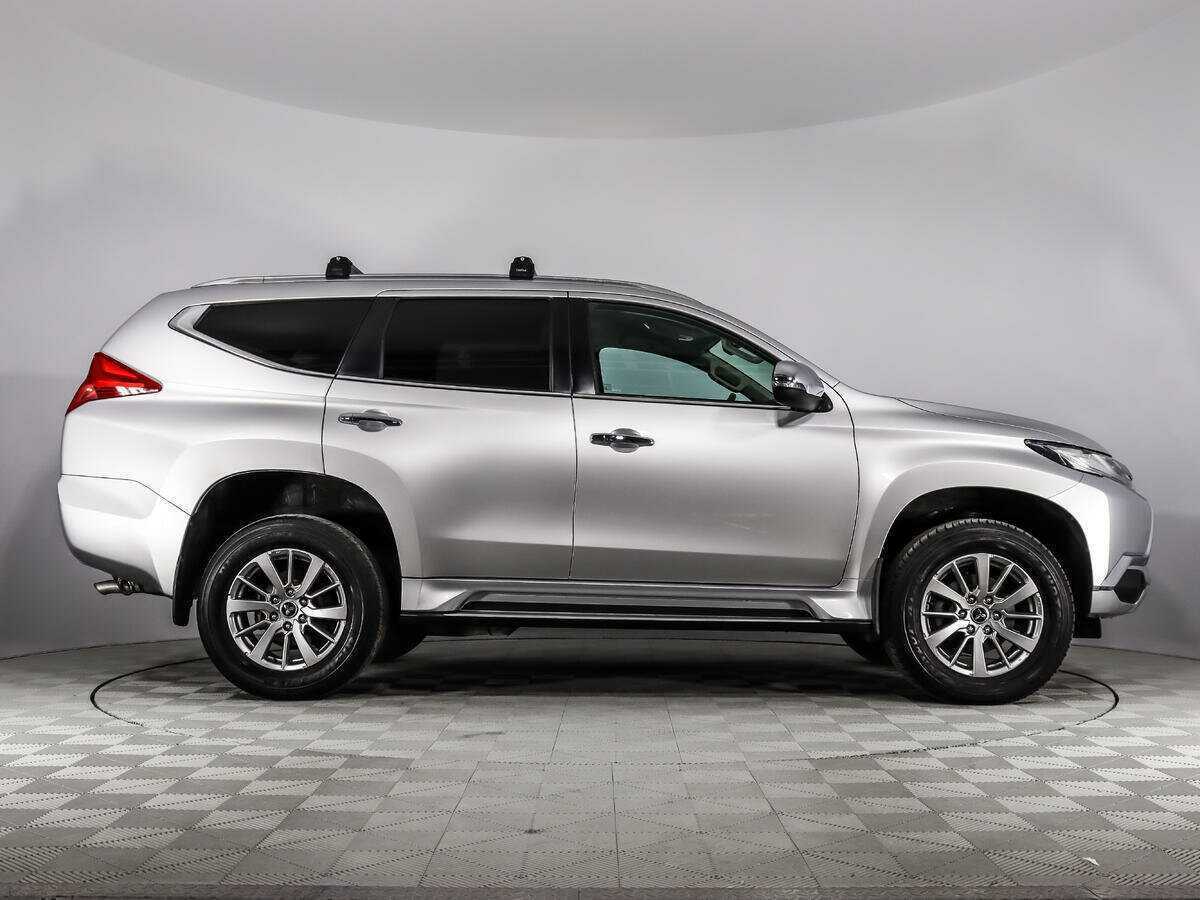 Mitsubishi Pajero Sport, 2020 - 73 262 км. | Фото №4