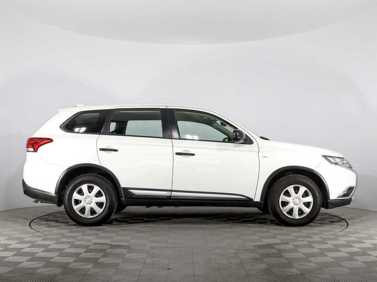 Mitsubishi Outlander, 2018 - 55 538 км. | Фото №4