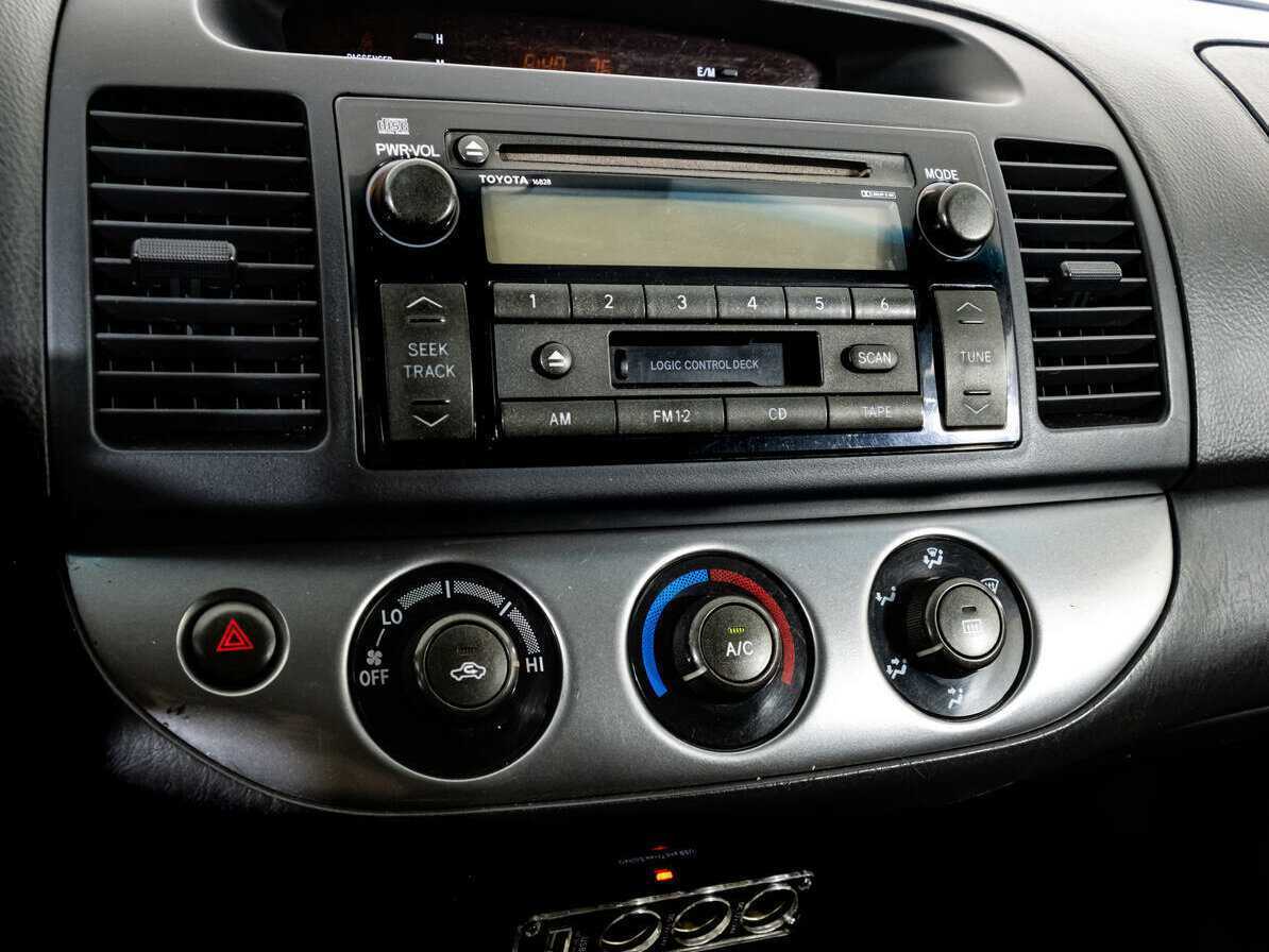 Toyota Camry, 2001 Фото №13