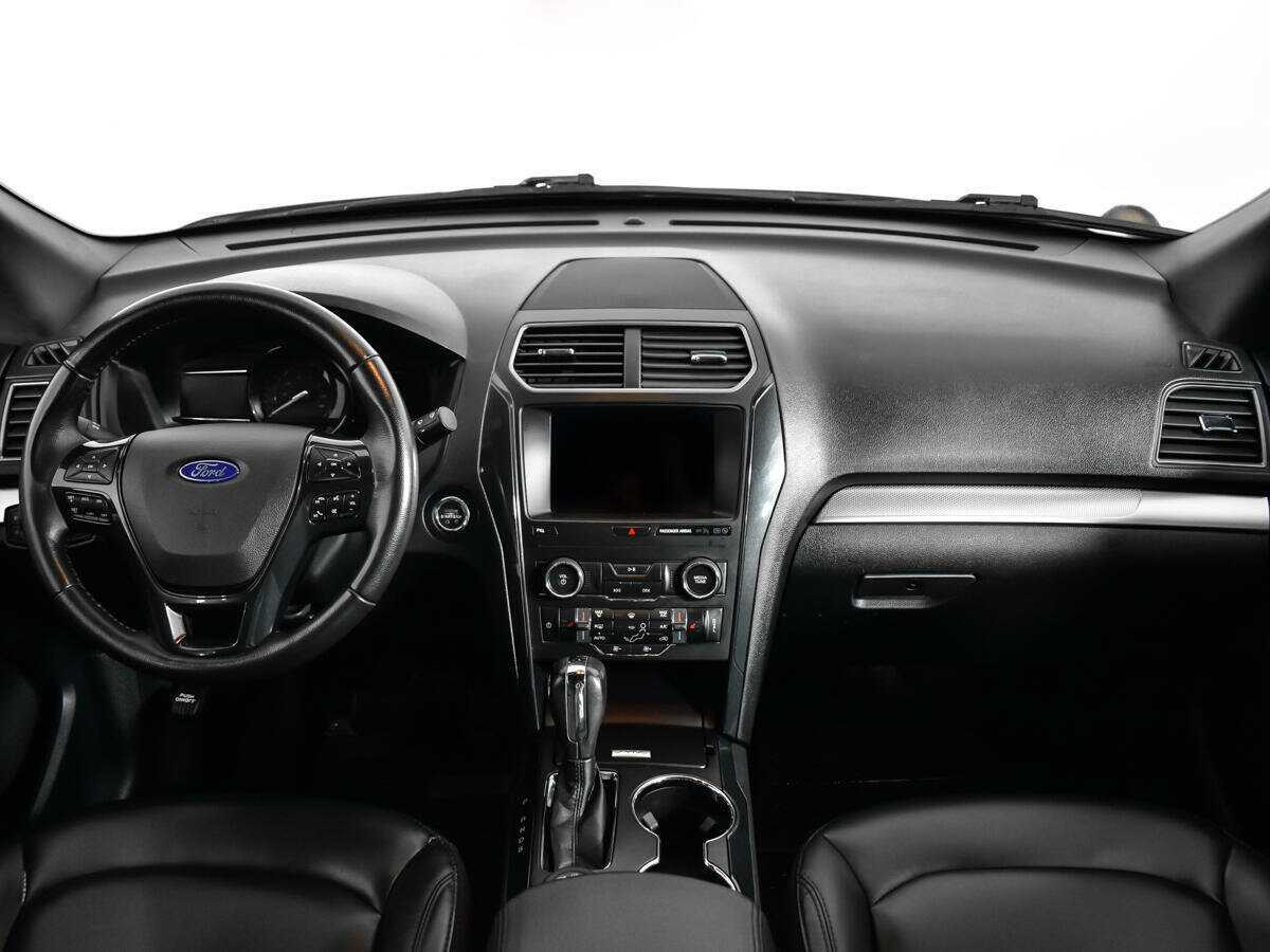 Ford Explorer, 2019 Фото №13