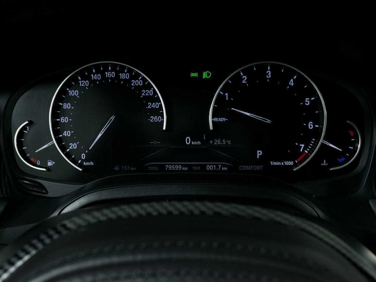 BMW 3 серии 320i xDrive, 2020 Фото №12