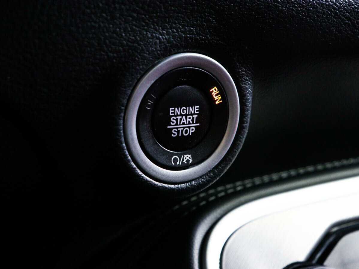 Dodge Challenger, 2022 Фото №16