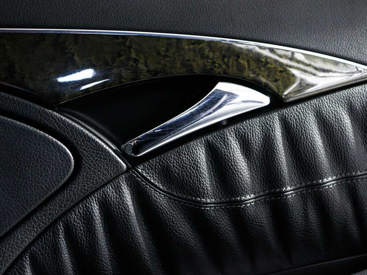 Mercedes-Benz E-Класс 350, 2005 Фото №14