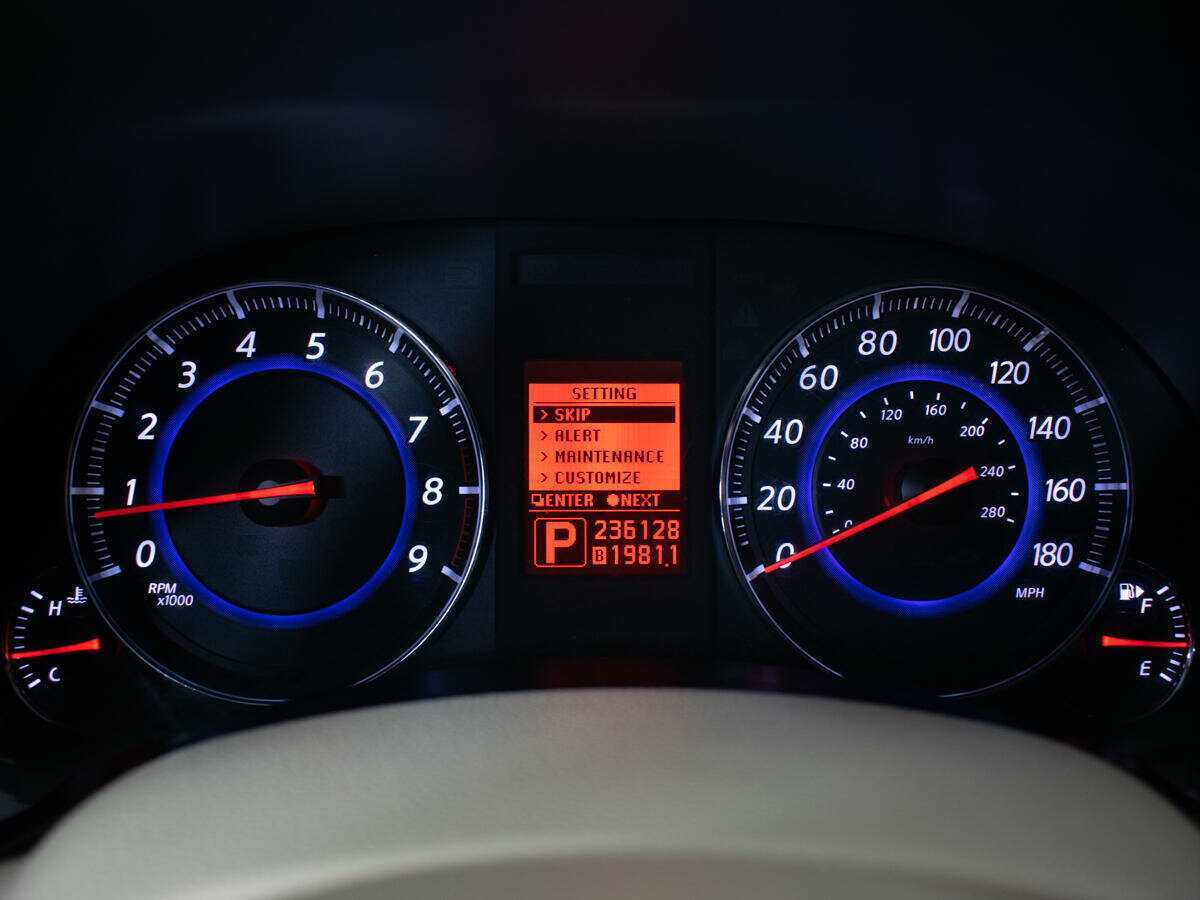 Infiniti FX35, 2008 Фото №10