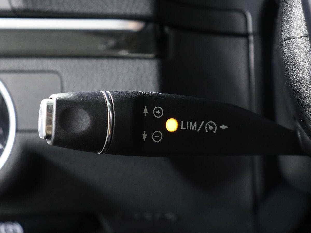 Mercedes-Benz E-Класс 200, 2013 Фото №15