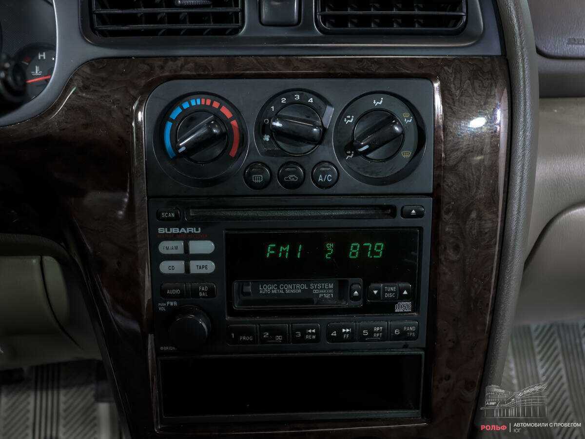 Subaru Legacy, 2002 Фото №15