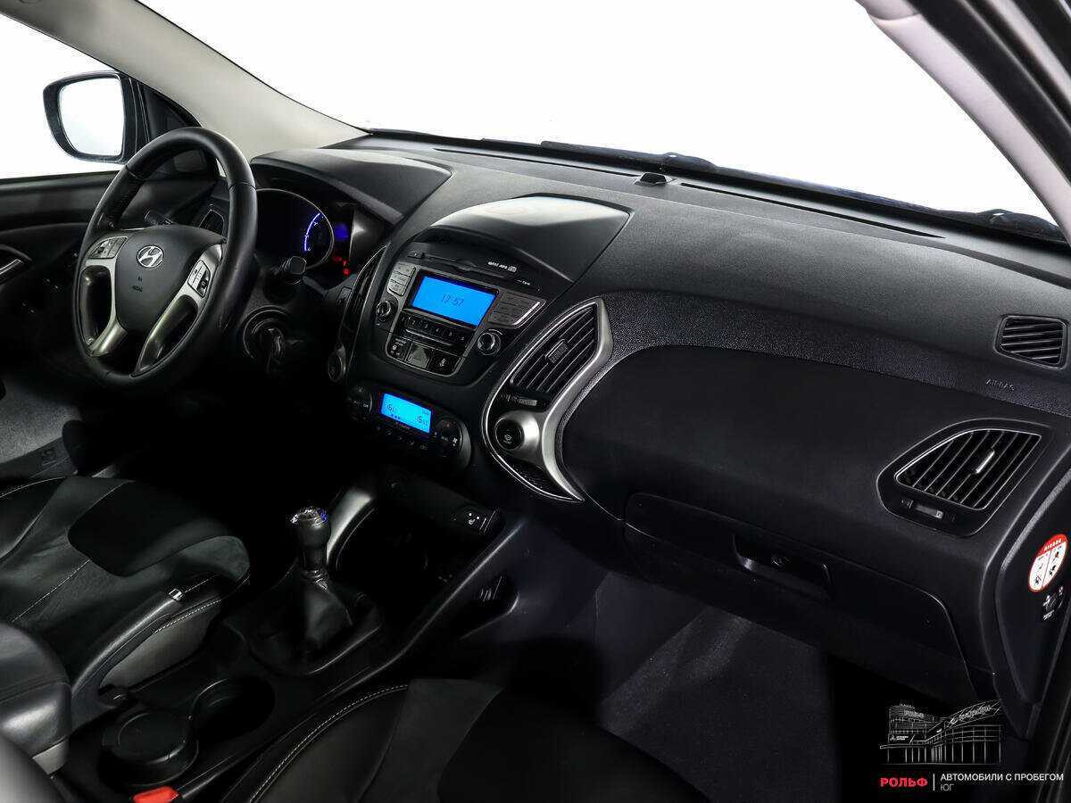 Hyundai ix35, 2010 Фото №8