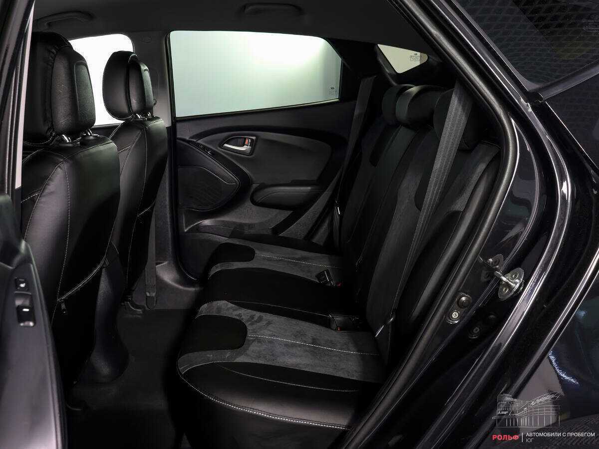 Hyundai ix35, 2010 Фото №9