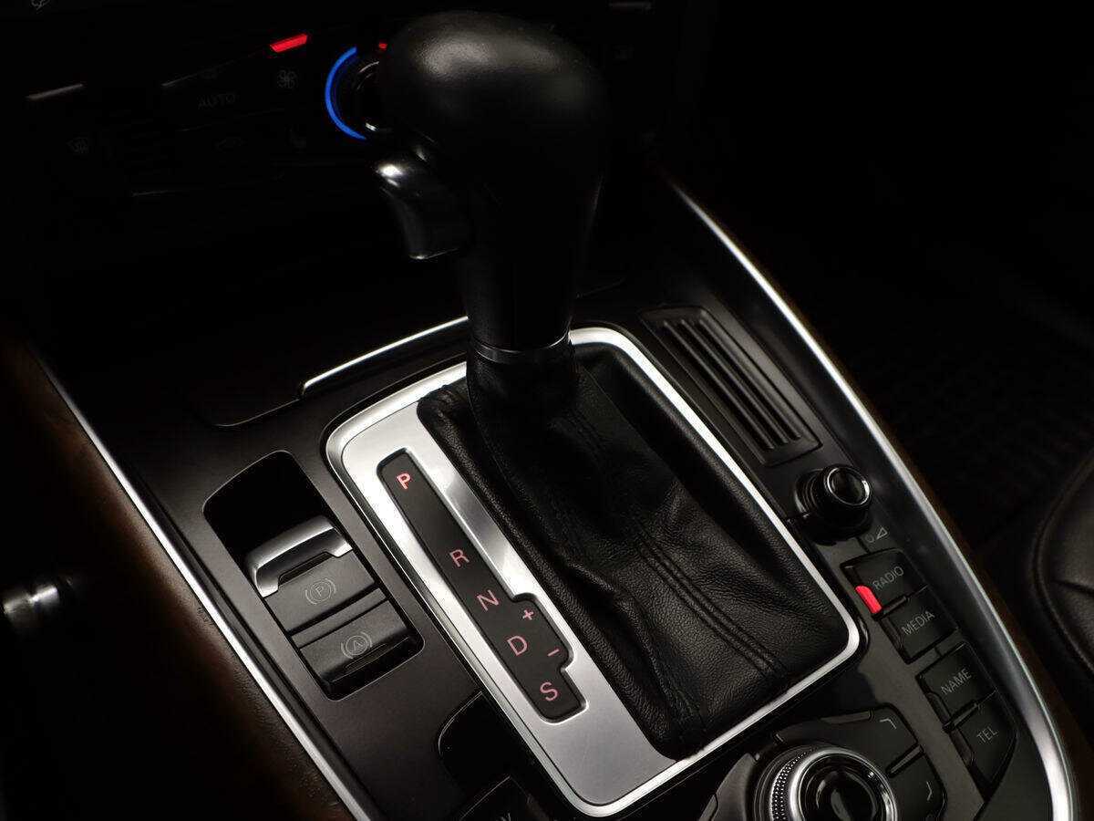 Audi Q5, 2009 Фото №19