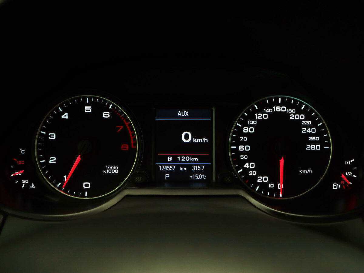 Audi Q5, 2009 Фото №21