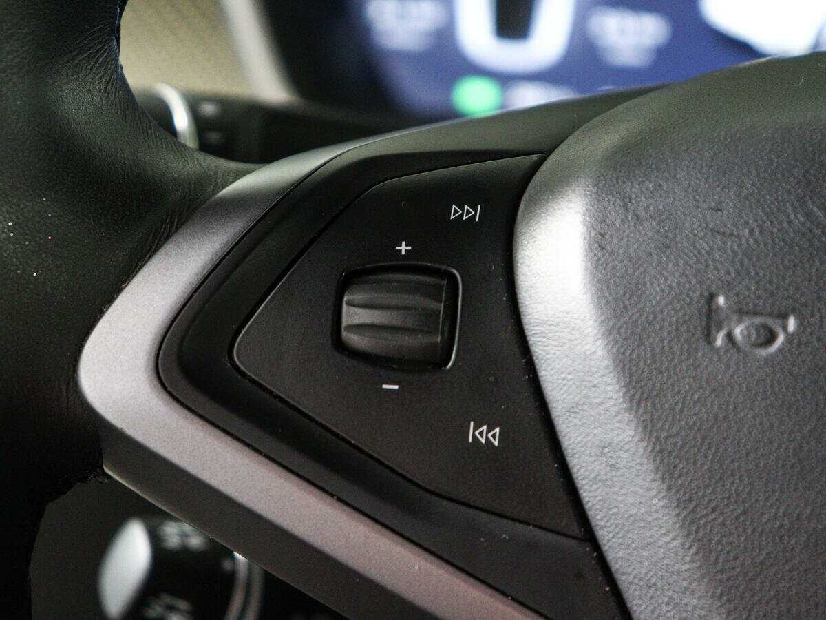 Tesla Model X Performance, 2019 Фото №19