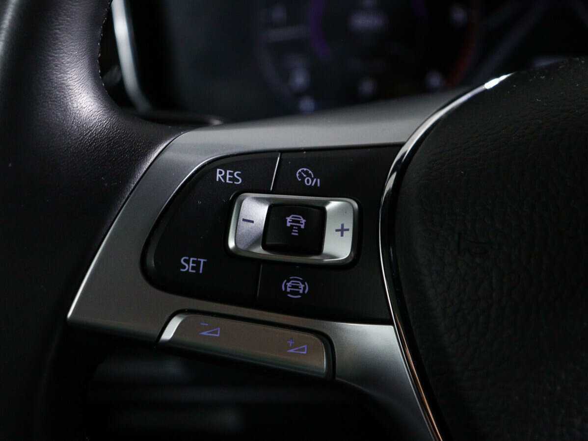 Volkswagen Touareg, 2020 Фото №26