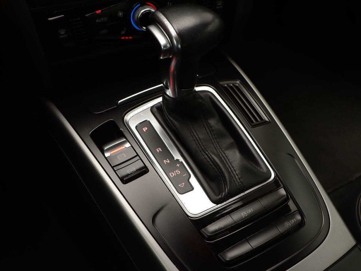 Audi A4, 2013 Фото №15