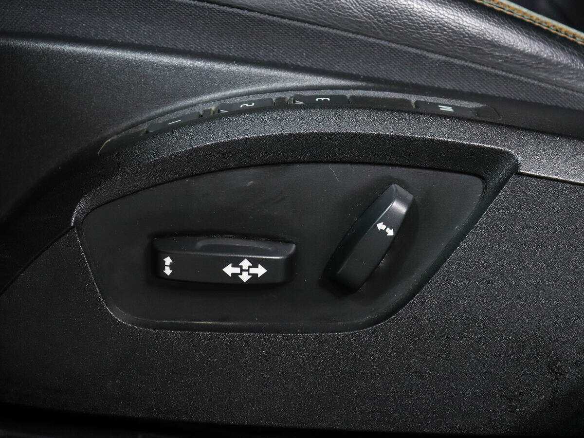 Volvo V40 Cross Country, 2016 Фото №13