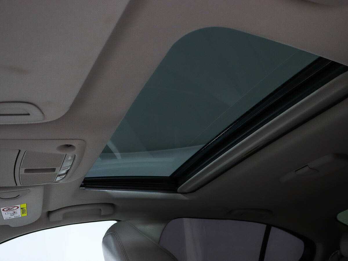 Infiniti Q50, 2014 Фото №15