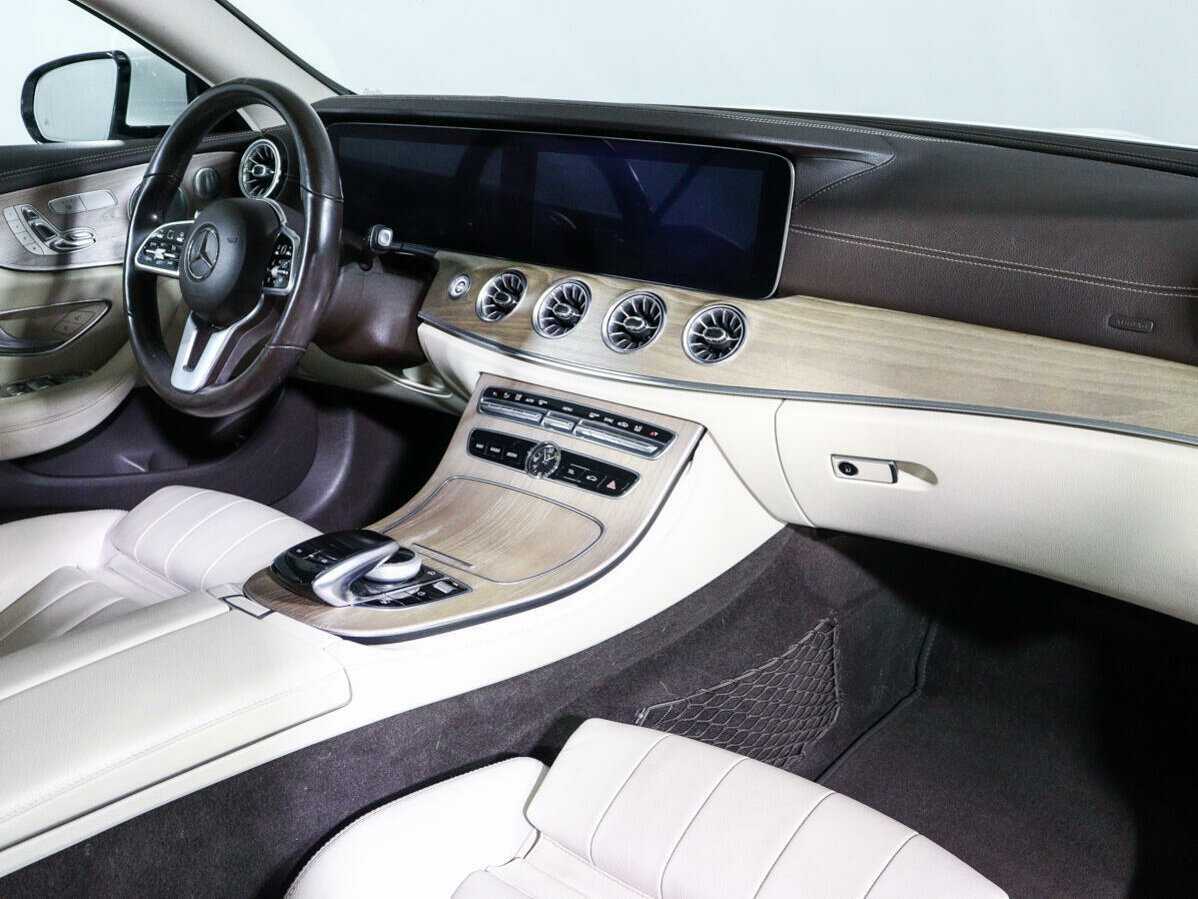 Mercedes-Benz E-Класс 200, 2018 Фото №9