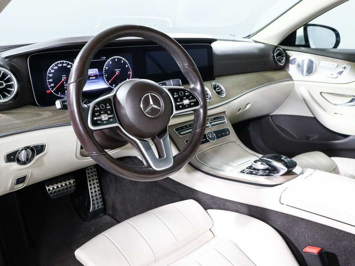 Mercedes-Benz E-Класс 200, 2018 Фото №14