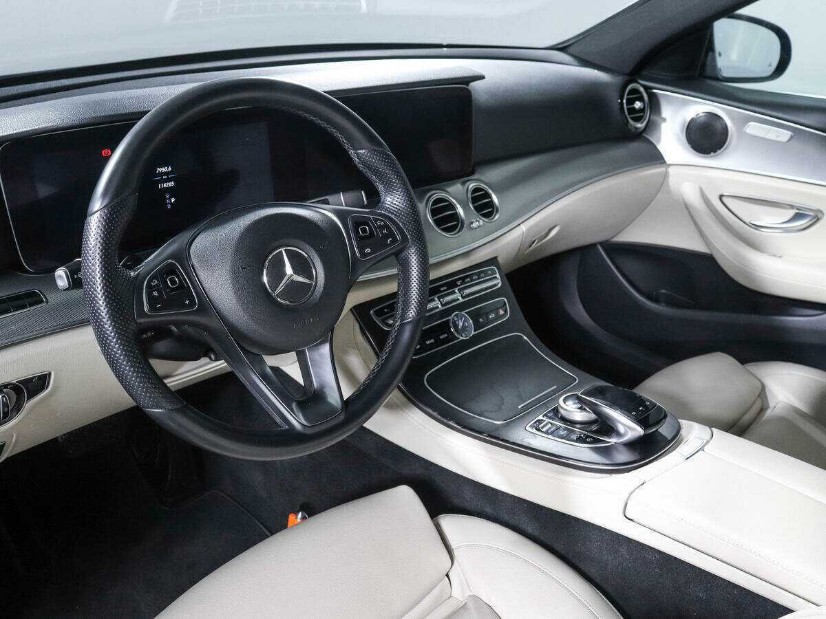 Mercedes-Benz E-Класс 220 d, 2018 Фото №12