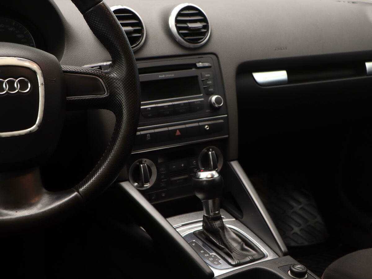 Audi A3 Sportback, 2011 Фото №14