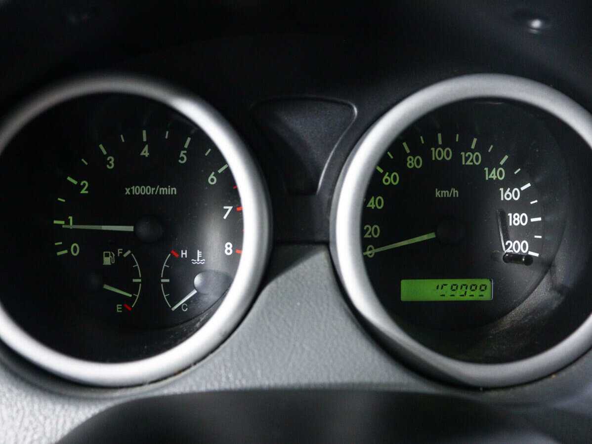 Chevrolet Aveo, 2005 Фото №11