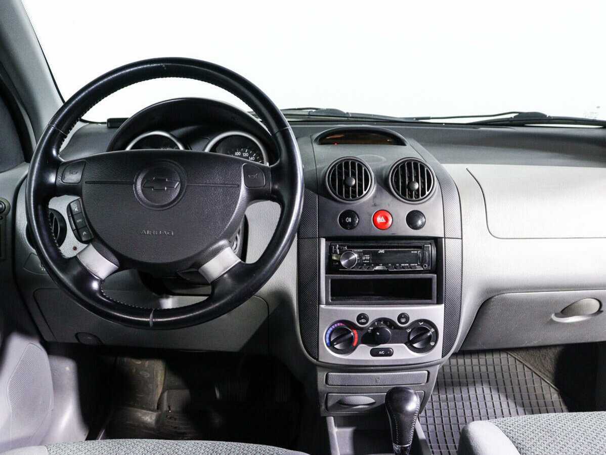 Chevrolet Aveo, 2005 Фото №12