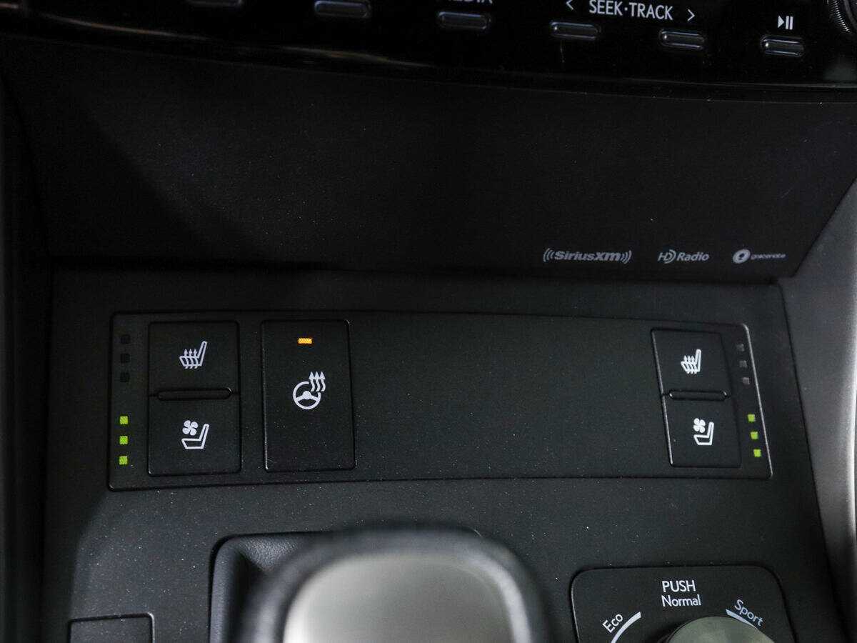 Lexus IS 350, 2021 Фото №20