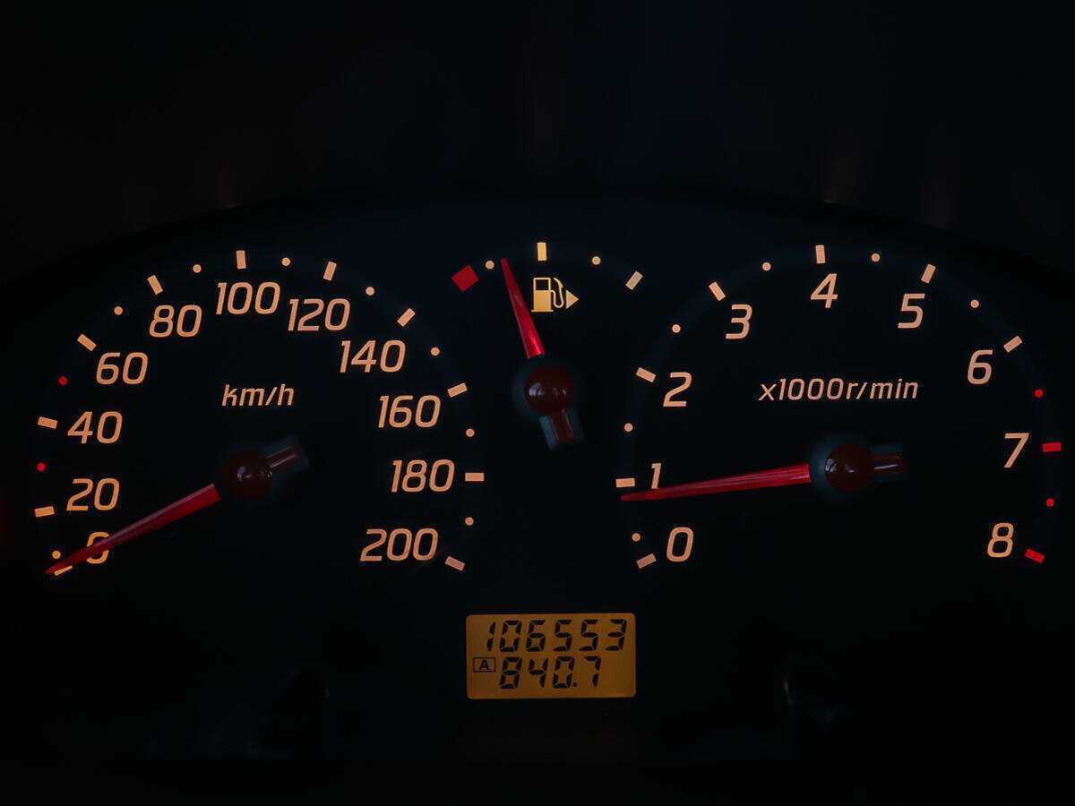 Nissan Micra, 2004 Фото №12