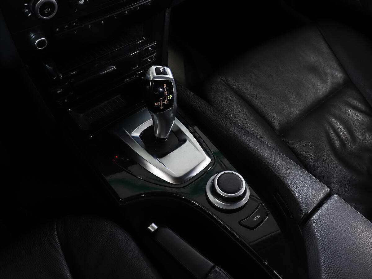 BMW 5 серии 525i, 2008 Фото №14