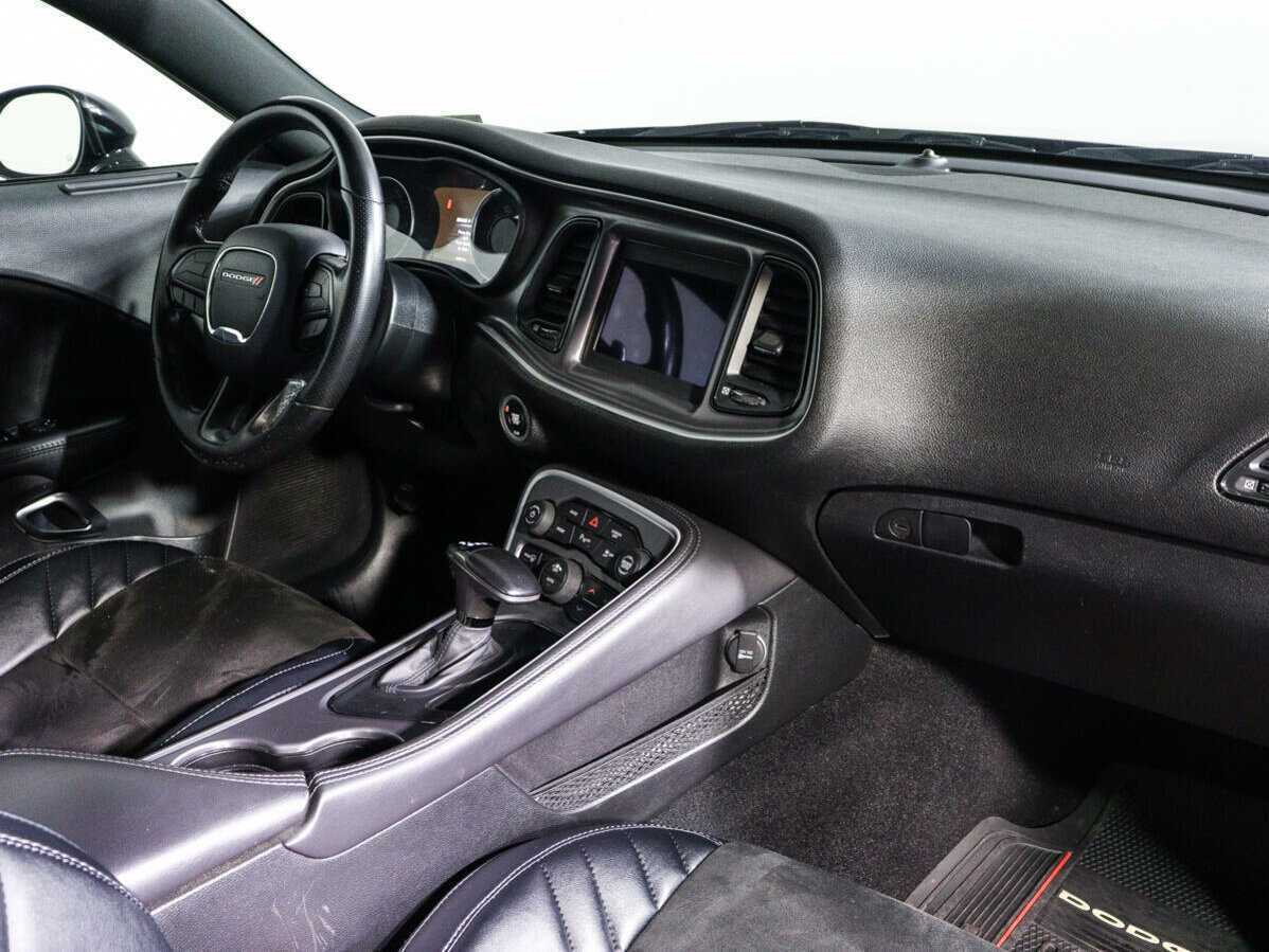 Dodge Challenger R__T, 2019 Фото №9