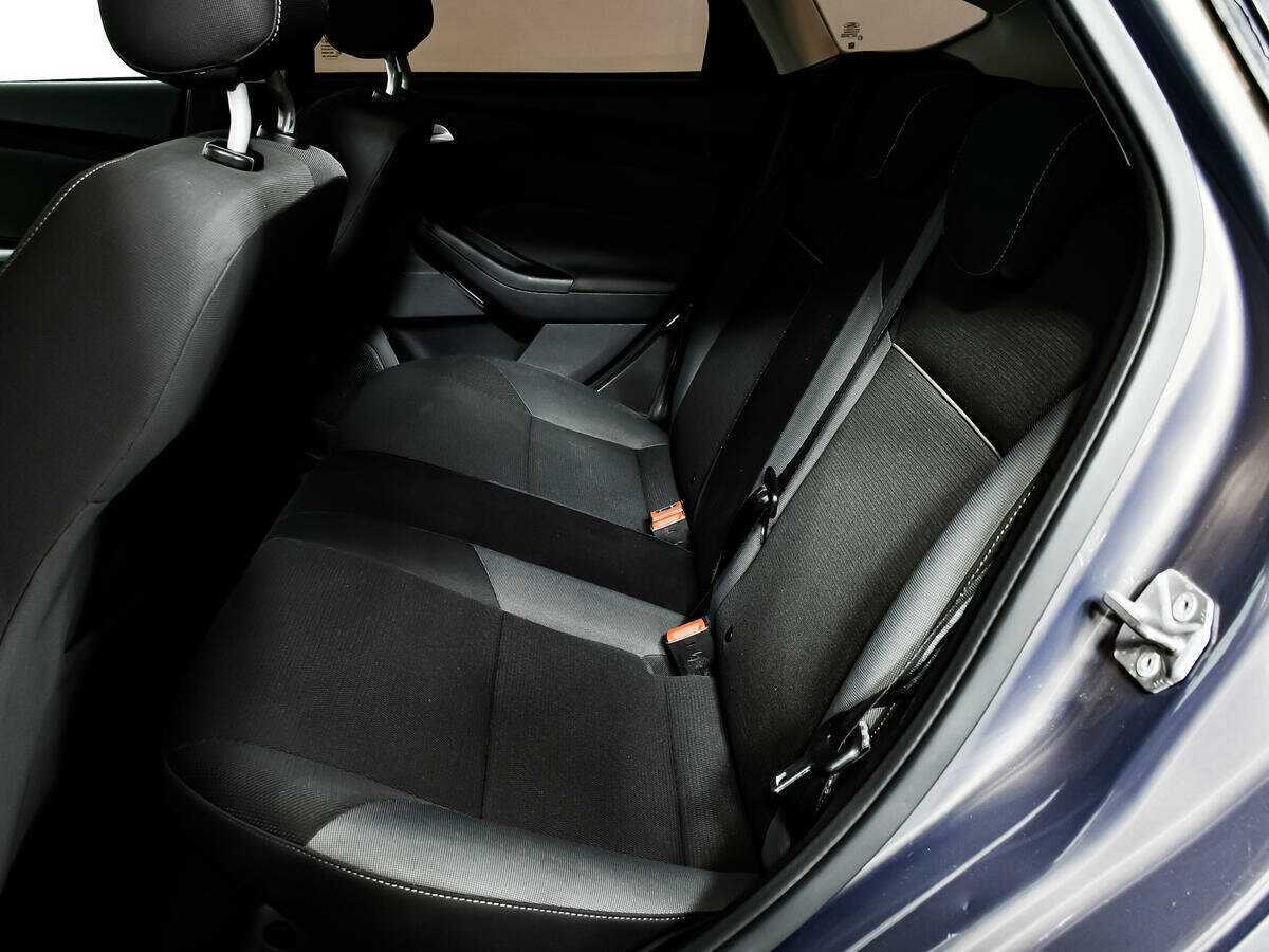 Ford Focus, 2011 Фото №12