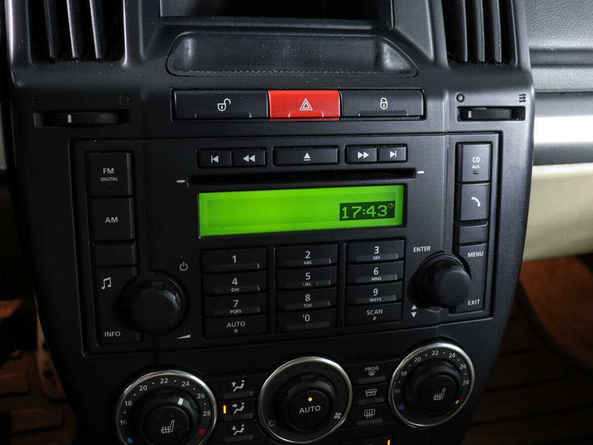 Land Rover Freelander, 2011 Фото №21