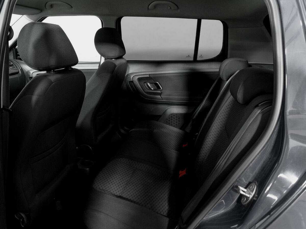 Skoda Fabia, 2010 Фото №10