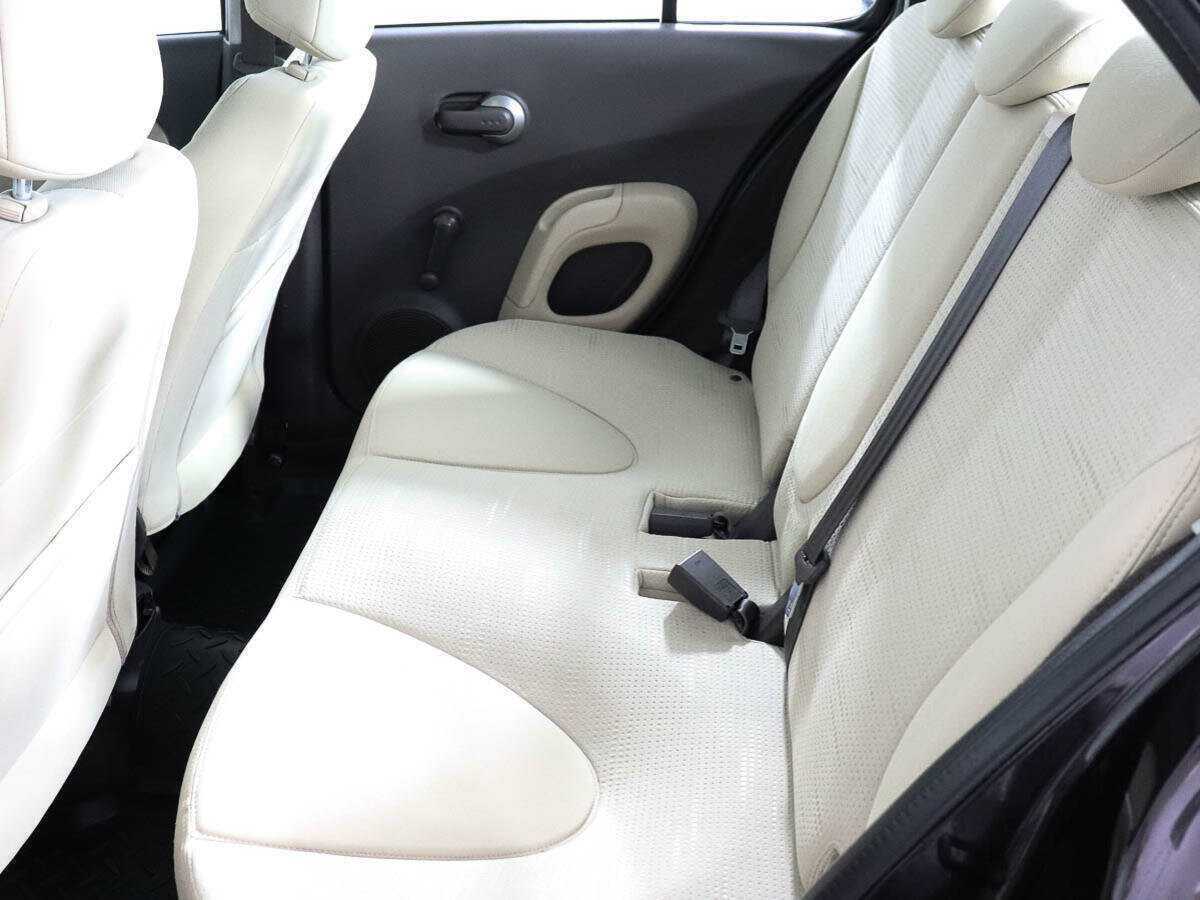 Nissan Micra, 2008 Фото №9