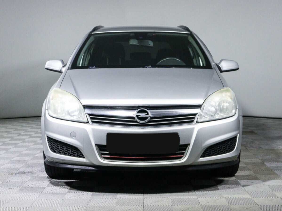 Opel Astra, 2008 - 289 030 км. | Фото №2