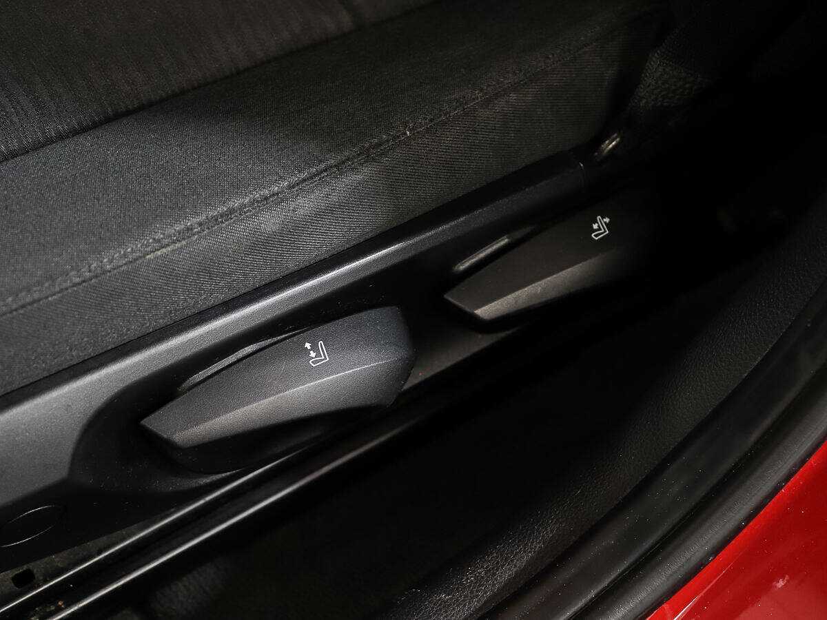 BMW 1 серии 116i, 2008 Фото №14