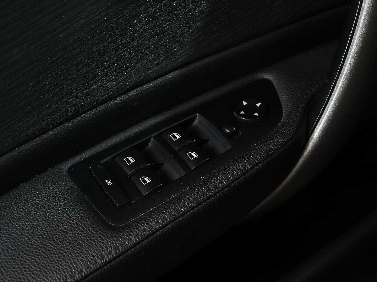 BMW 1 серии 116i, 2008 Фото №15