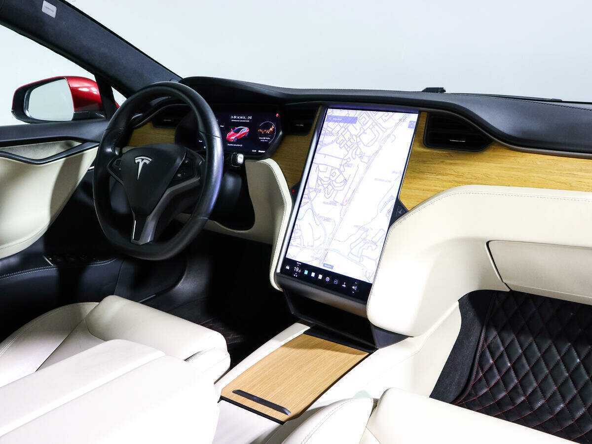 Tesla Model S Performance, 2020 Фото №9