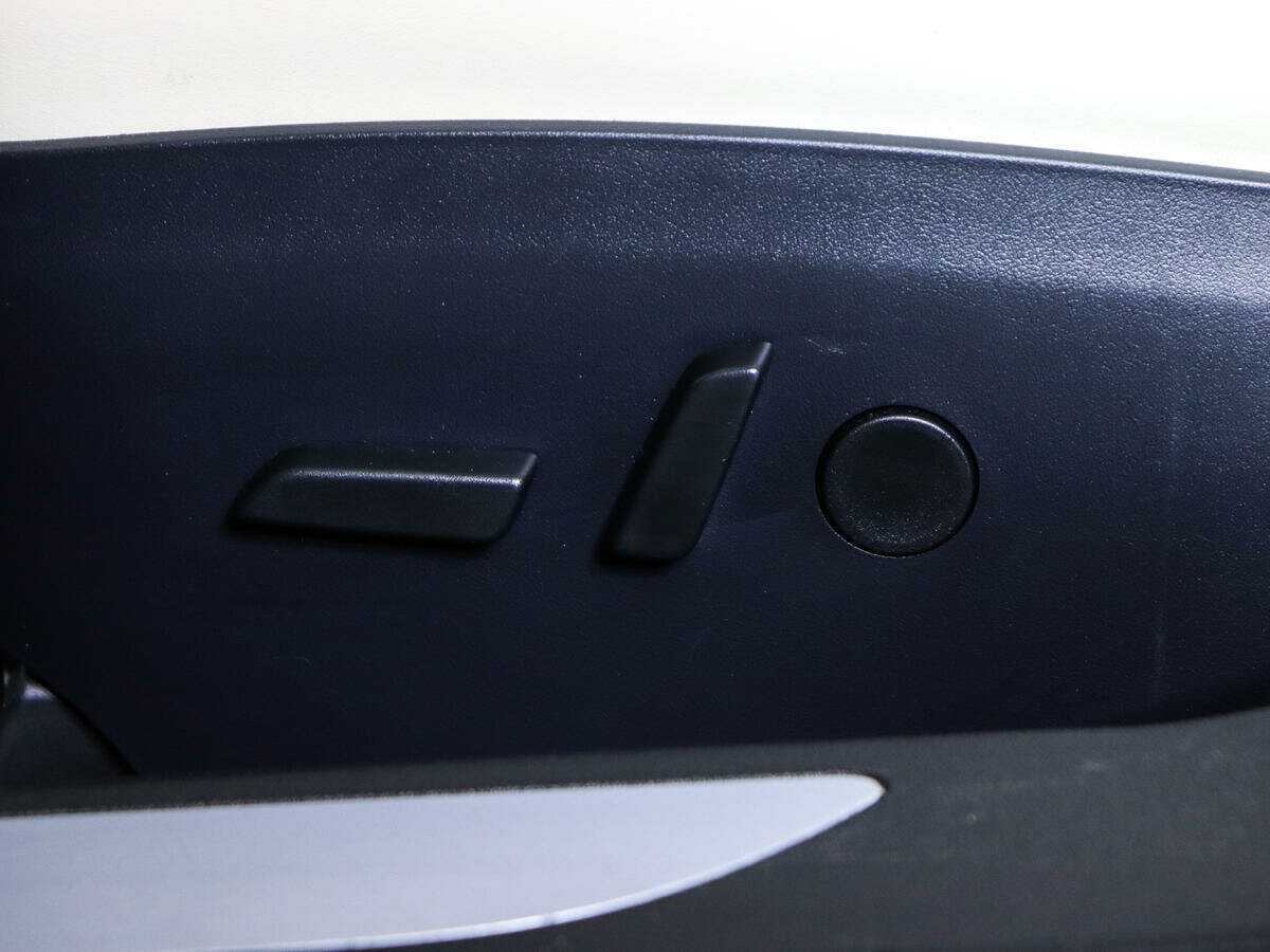 Tesla Model S Performance, 2020 Фото №29